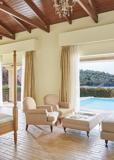 romantic-villa-private-pool-and-garden-1st-row